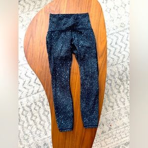 Lululemon 2017 cropped high rise pant